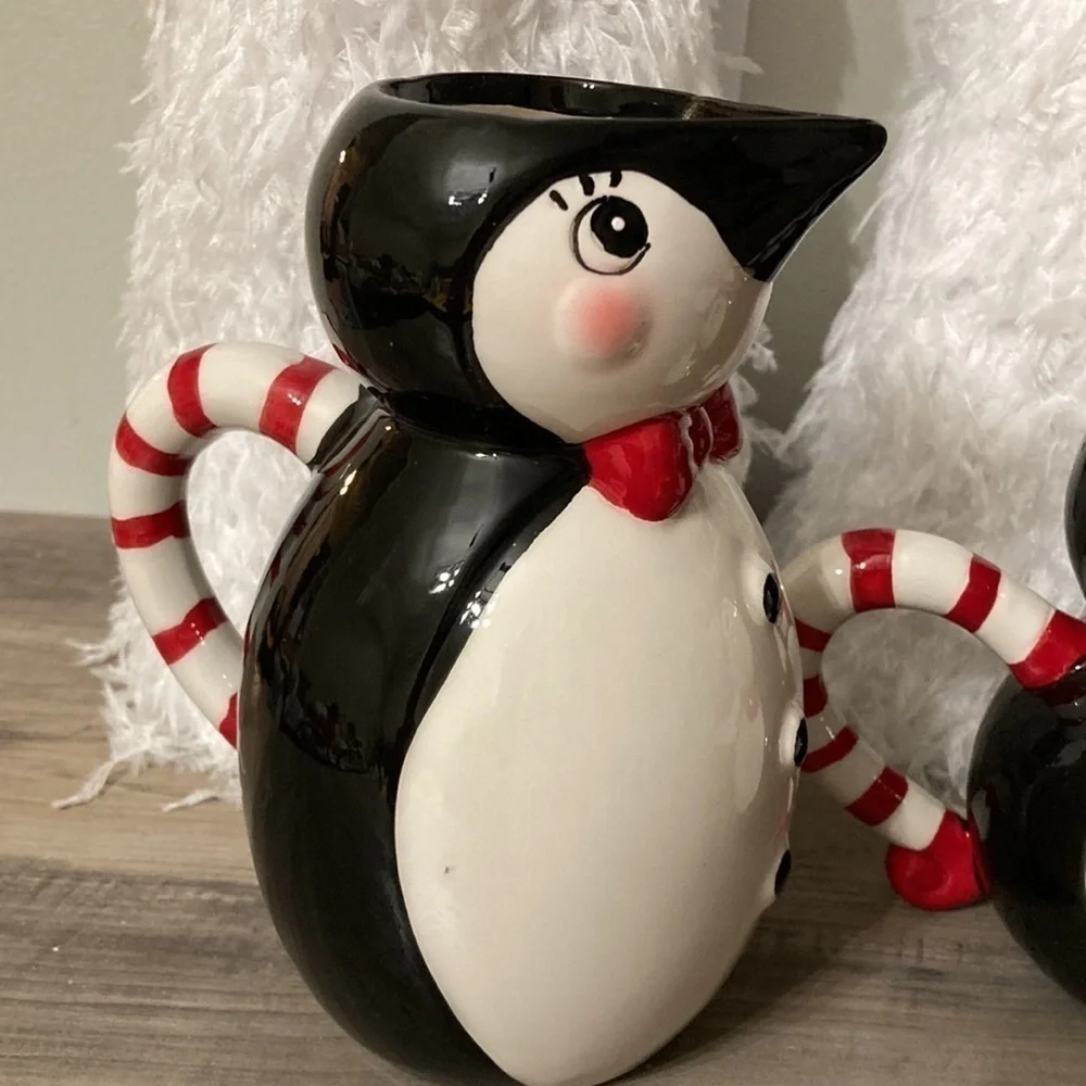 Johanna Parker Carnival Cottage PENGUIN PITCHER AND MUG WITH LID SET EUC